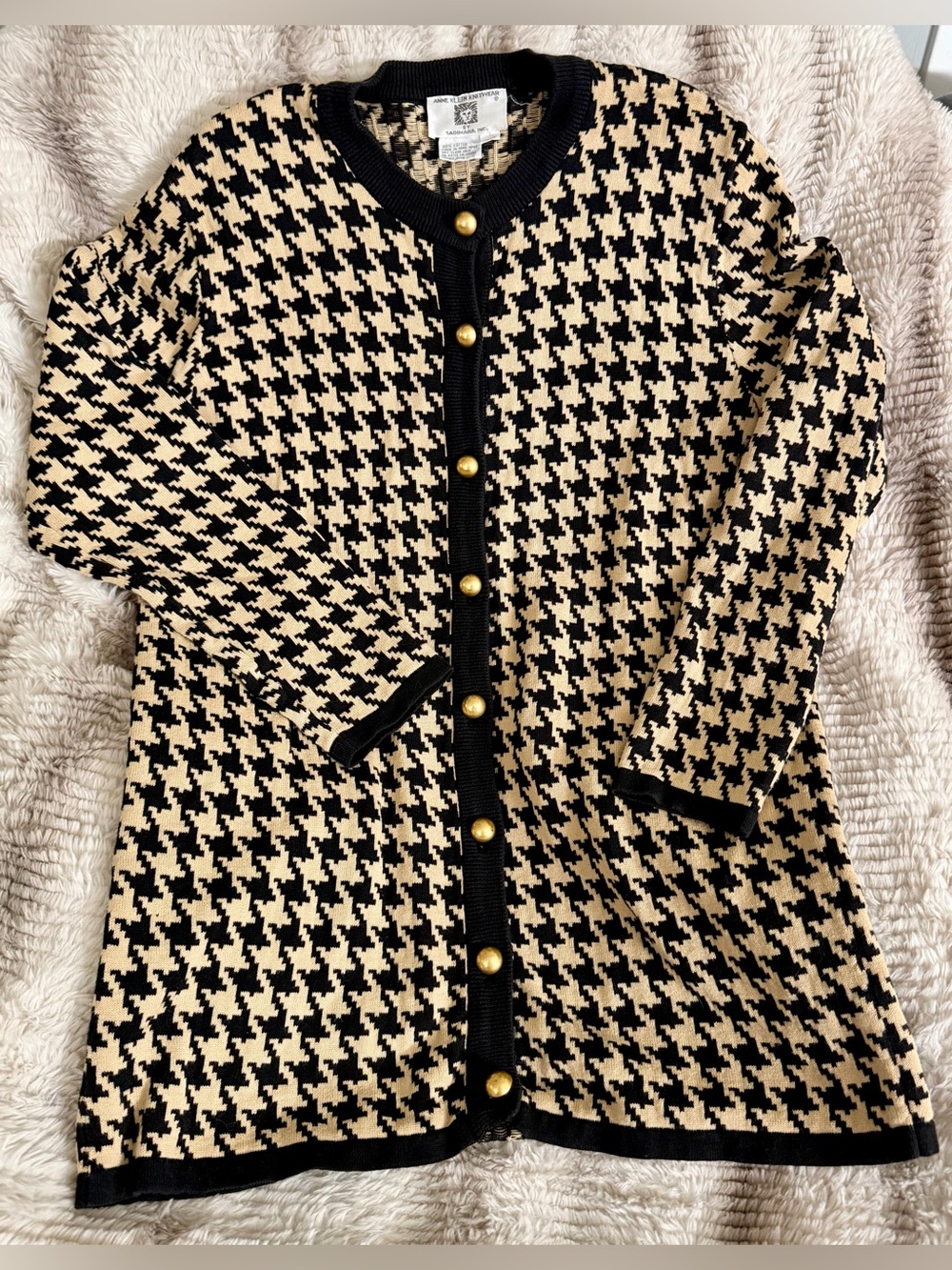 Vintage Anne Klein houndstooth button-front cardigan sweater.